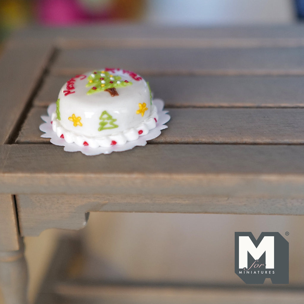 1:12 Scale Miniature White Frosted Christmas Cake with Tree Decoration on Doily, 13/16 inch dia., DIY Dollhouse Supply