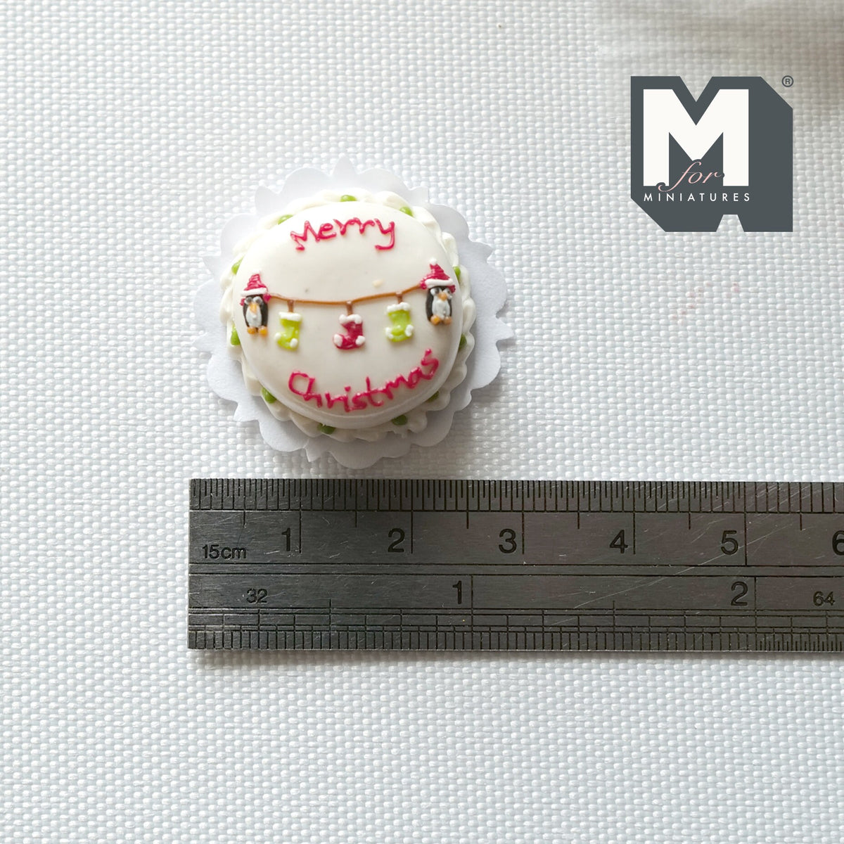 1:12 Scale Miniature Merry Christmas Cake with Garland, 7/8 inch dia., DIY Dollhouse Supply (clay)