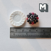 Miniature Fruit Pie , Miniature Strawberry Blueberry Pie , 1:12 Dollhouse Food Pie on Plate - E009