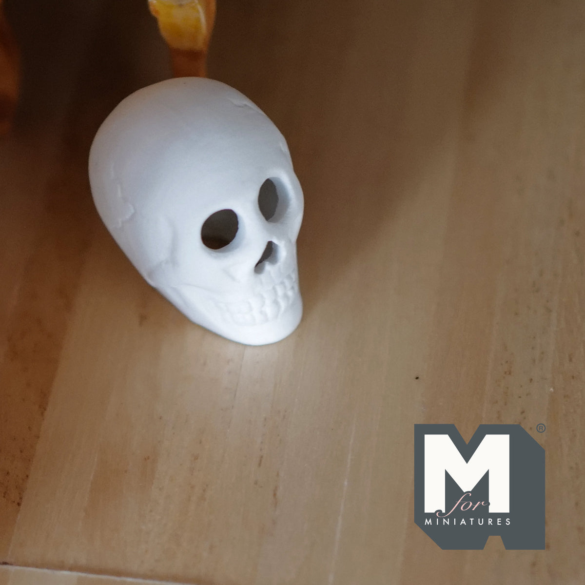 Dollhouse Miniature Ceramic Halloween Skull (unglazed) - B084