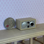 Miniature Classic Style Dial Radio Dollhouse Decoration (plastic) - E100