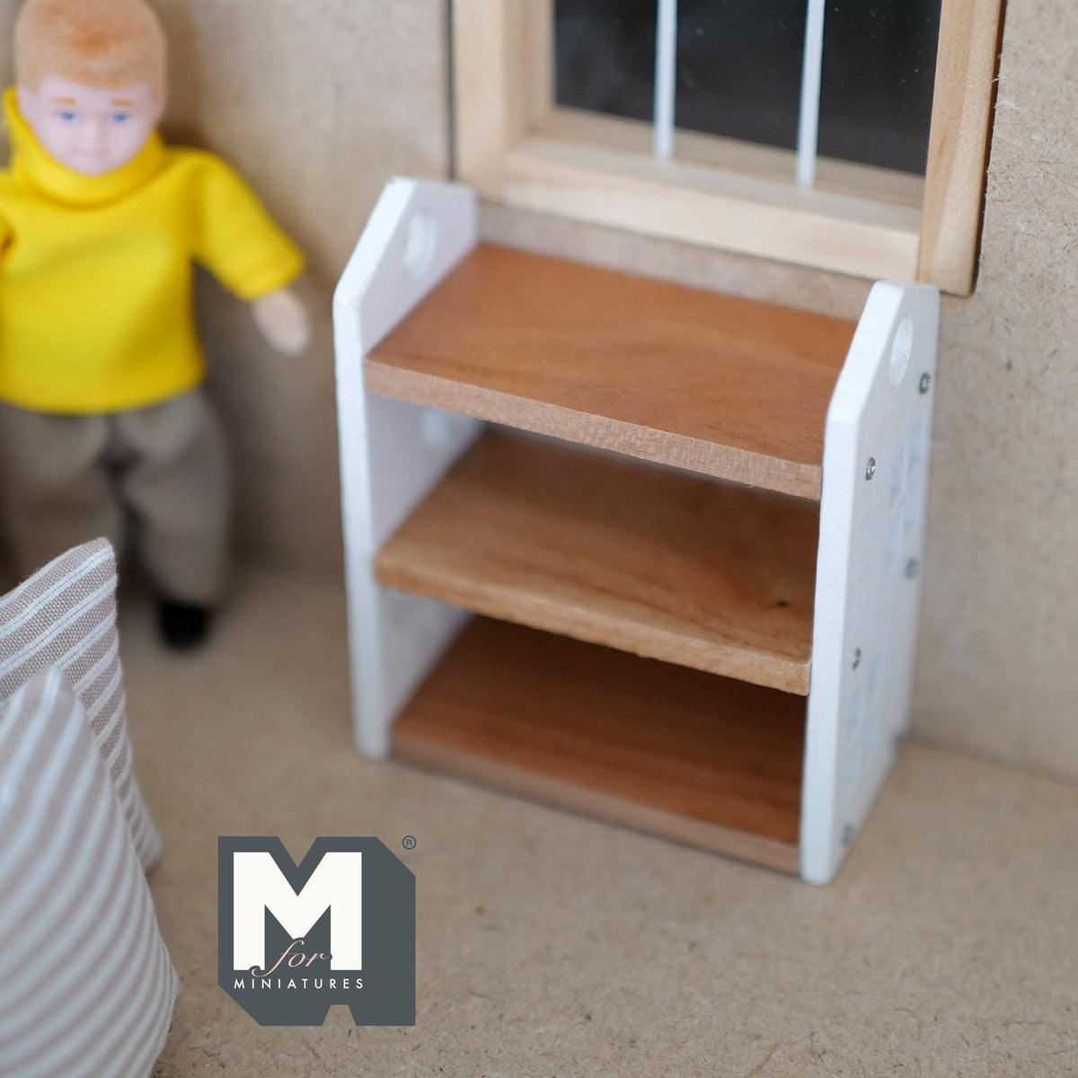 1:12 Scale Miniature Wood House Shaped Bookshelf, 3 Shelves, 2-13/16 inch tall, DIY Dollhouse Supply (white)