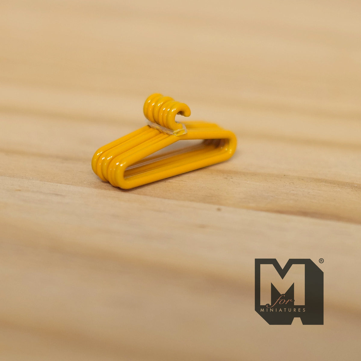 1:12 Scale Miniature Metal Clothes Hangers, Set of 6, 1 inch wide, DIY Dollhouse Supply (yellow)