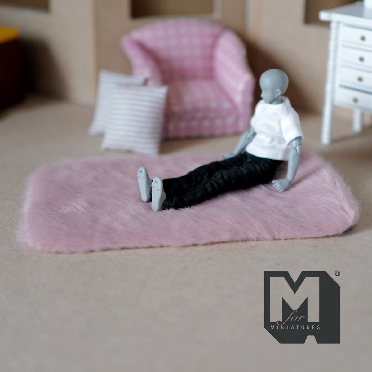 1:12 Scale Miniature Faux Sheepskin Rug, Rectangular, 6-1/2 inch long, DIY Dollhouse Supply (pink)