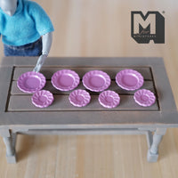 Miniature Dining Plates Set of 8 , 1:12 Scale Dollhouse Tableware 7/8"(Dia.) (metal) (pink) E042