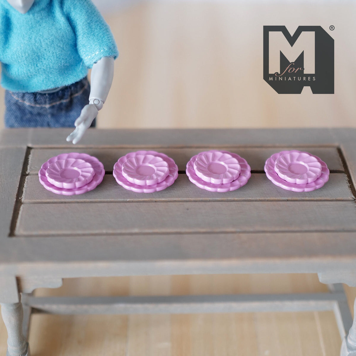 Miniature Dining Plates Set of 8 , 1:12 Scale Dollhouse Supplies Tableware 7/8"(Dia.)  (pink) E042