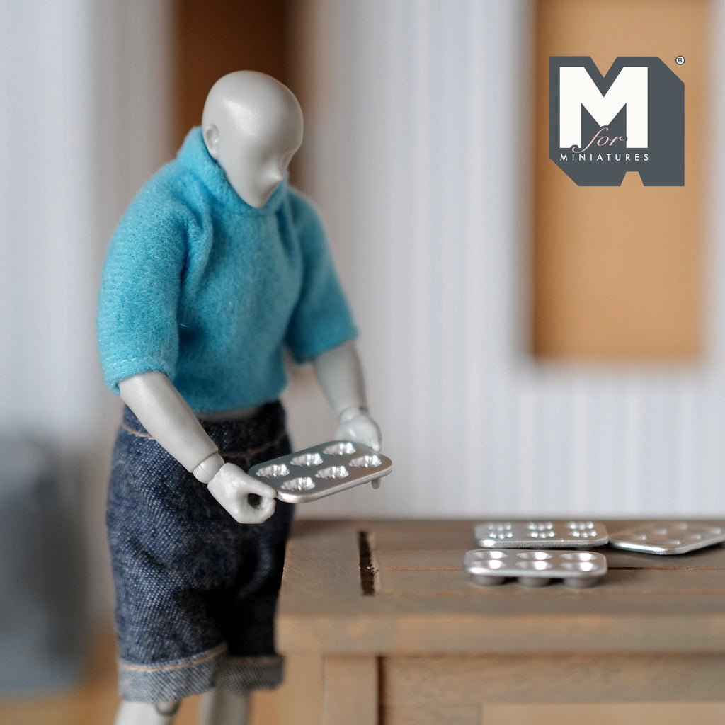 1:12 Scale Miniature Metal Baking Molds, Bear, Panda, Paw, Tart and Shell, Set of 5, 13/16 inch long, DIY Dollhouse Supply (silver)