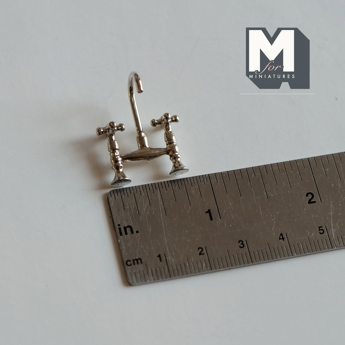 1:12 Scale Miniature Bridge Mixer Tap with Cross Handles, Metal Faucet, 13/16 x 15/16 inch, DIY Dollhouse Supply (silver)