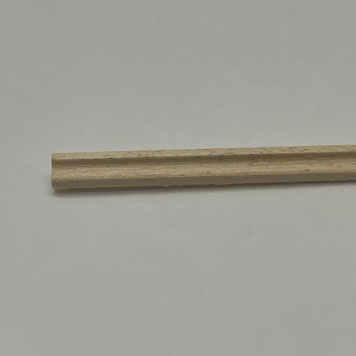 1:12 Scale Miniature Wall and Ceiling Molding, Skirting Board and Picture Rail, Cut to Size, 11-1/2 inch long (lightwood)
