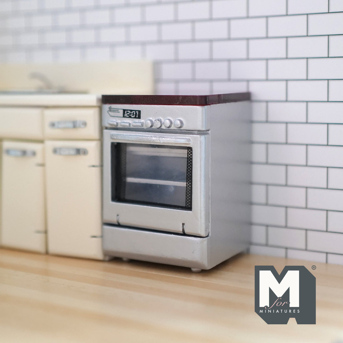 Dollhouse Induction Stove Top with Oven , 1:12 Scale Miniature Range (non-working) - K040