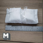 Parure de lit miniature pour poupée, échelle 1:12, avec 2 oreillers, couette et drap, 4 pièces, 21 cm de long, accessoire pour maison de poupée DIY (blanc)