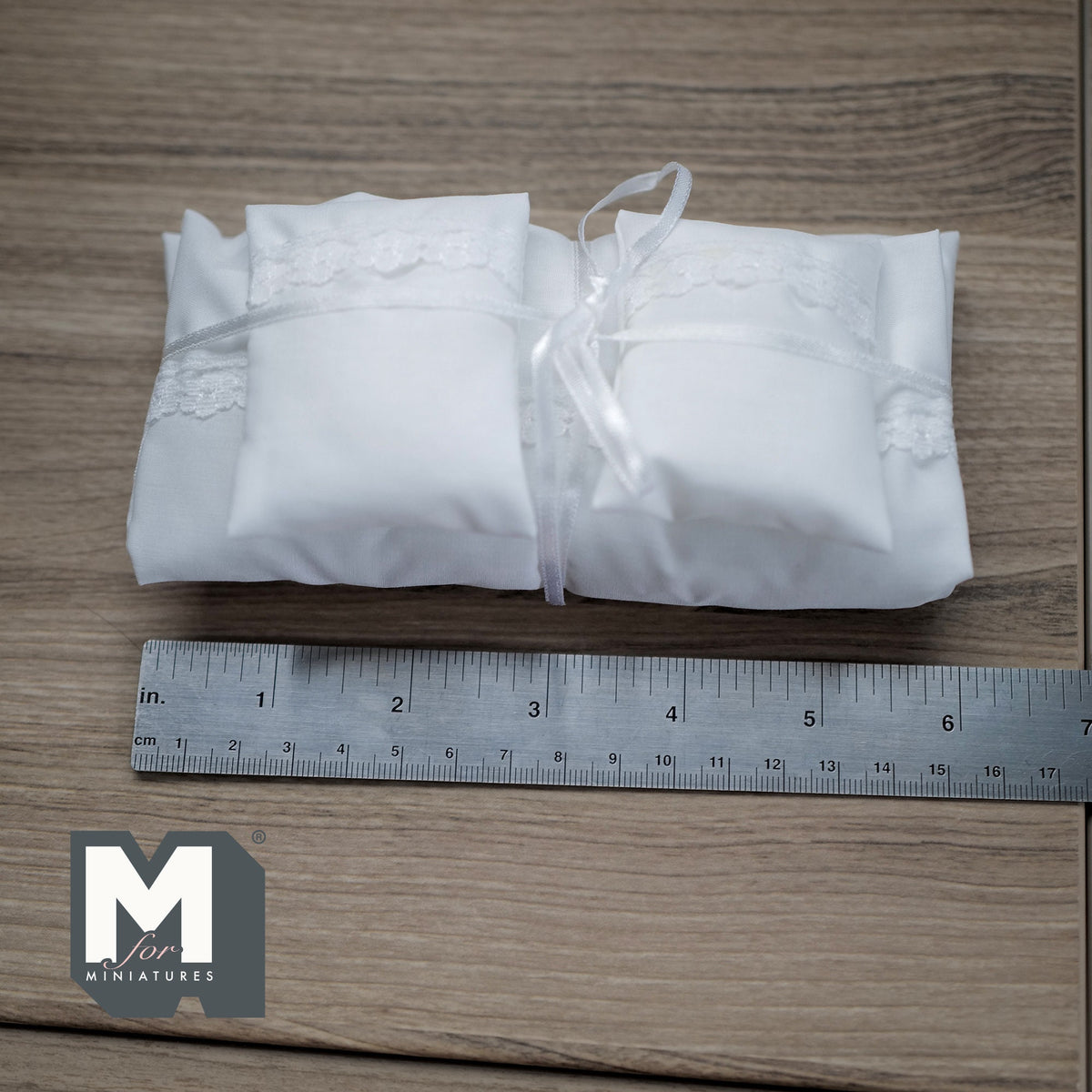 1:12 Scale Miniature Queen Bedding Set with 2 Pillows, Comforter and Sheet, 4 Pieces, 8-1/4 inch long, DIY Dollhouse Supply (white)