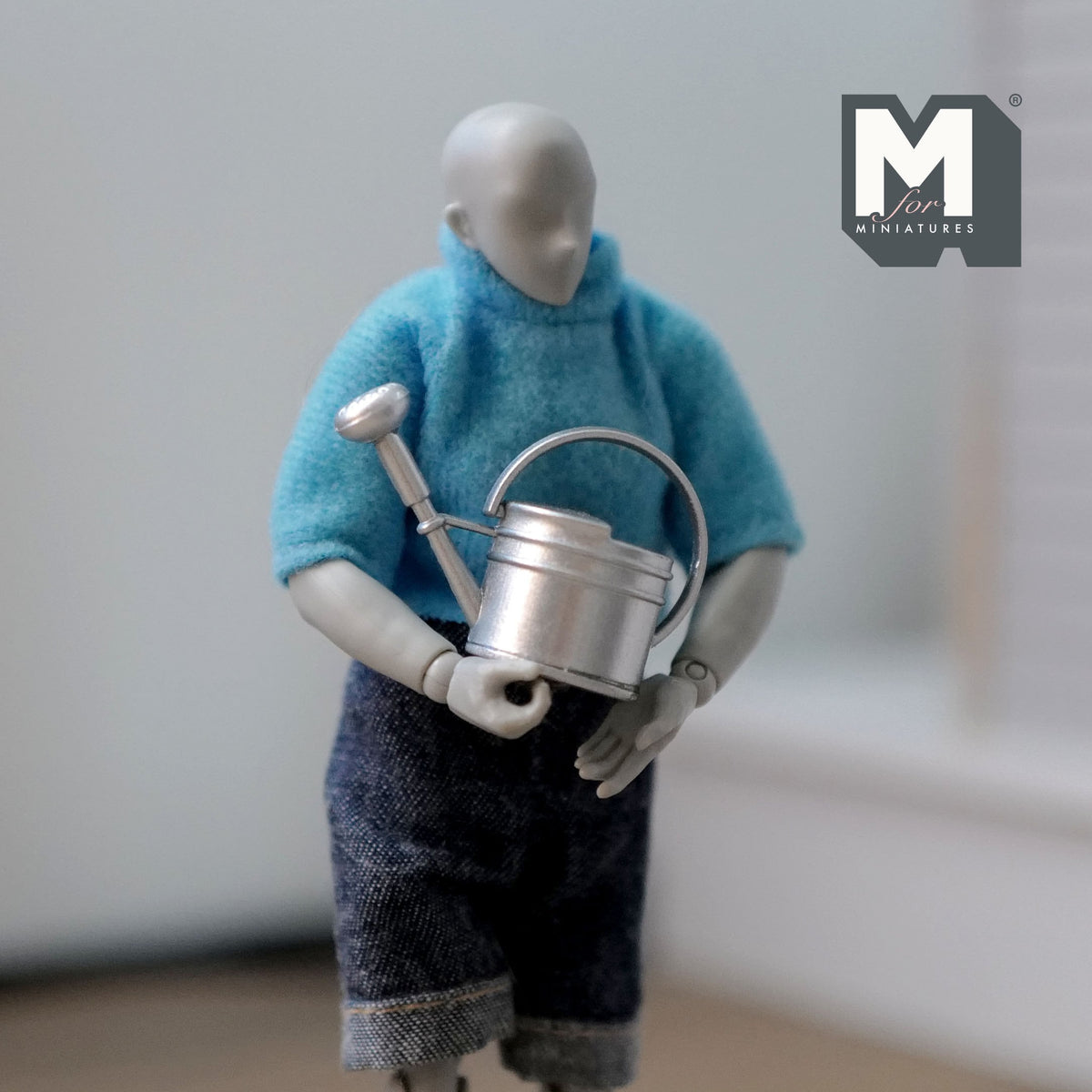 1:12 Scale Miniature Metal Watering Can with Spray Nozzle and Handle, 1-9/16 inch wide, DIY Dollhouse Supply (silver)