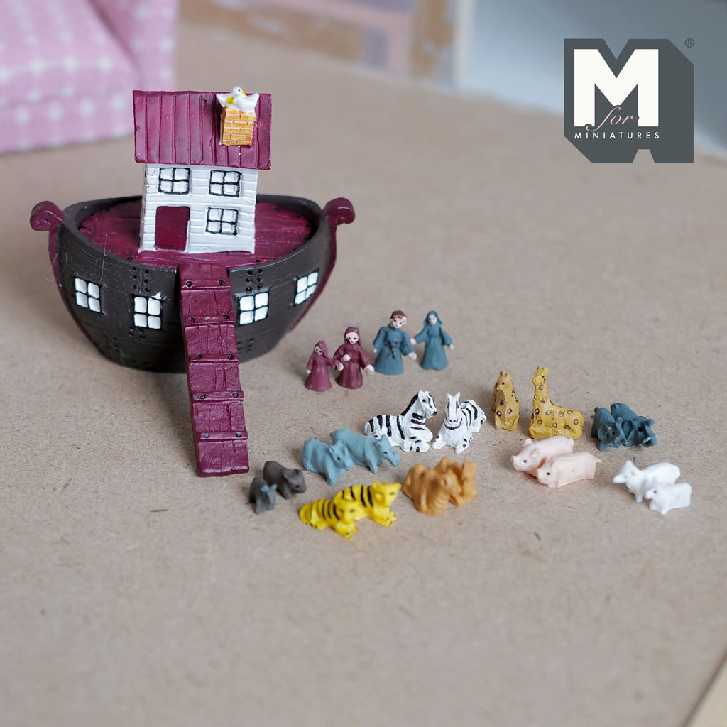 1:12 Scale Miniature Noah's Ark with a Family of 4 and 9 Pairs of Animals Dollhouse Decoration Boat (cast resin) - B084