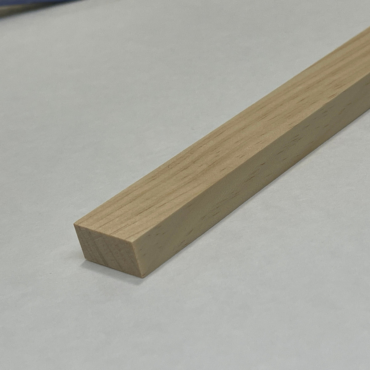 Miniature Flat Wood Timber for Dollhouse Columns and Beams, 1 x 1/2 inch, 17-11/16 inch long