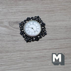 Horloge murale miniature ornée à l'échelle 1:12, 3,3 cm de large, accessoire pour maison de poupée (non fonctionnelle) (noir)
