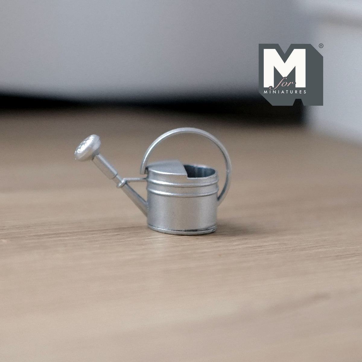 1:12 Scale Miniature Metal Watering Can with Spray Nozzle and Handle, 1-9/16 inch wide, DIY Dollhouse Supply (silver)
