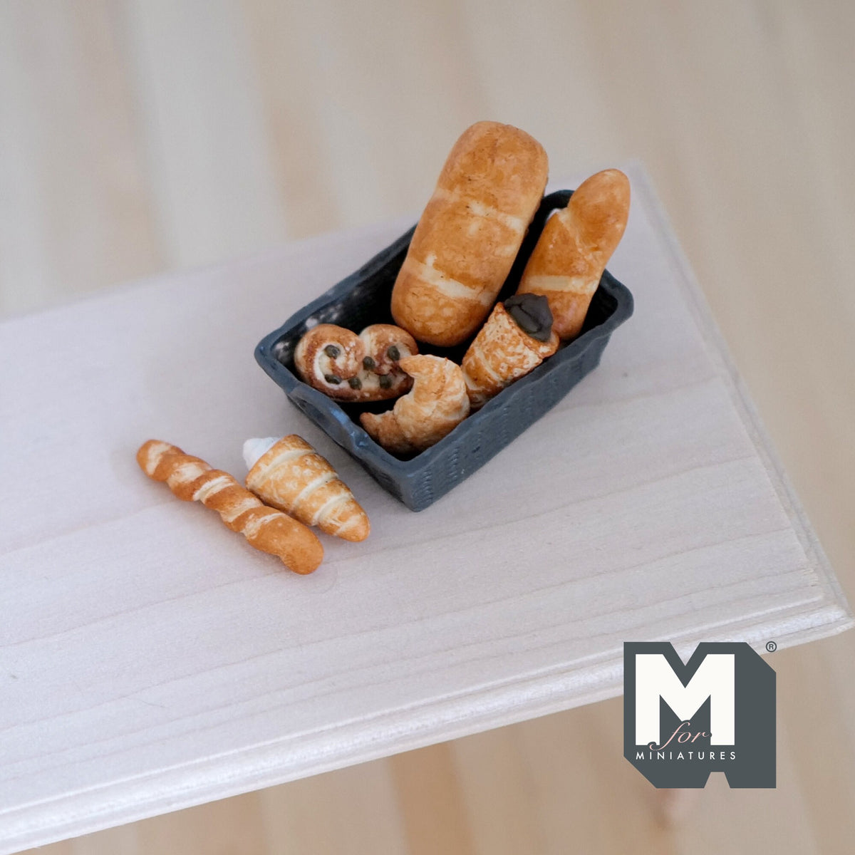 1:12 Scale Miniature Bread Basket with Assorted Breads, Set of 8, 1-3/4 inch long, DIY Dollhouse Supply