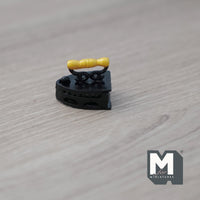 1:12 Scale Miniature Metal Iron Dollhouse Laundry Accessories Classic Style (black) - E048