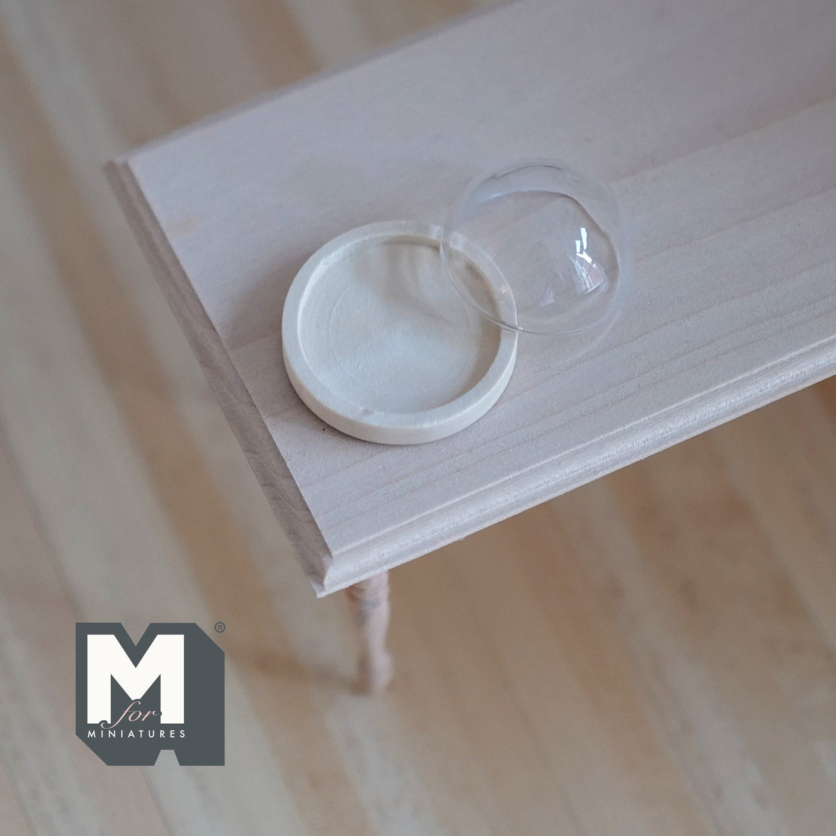 1:12 Scale Miniature Wood Serving Tray with Glass Cover Dome, 2 Pieces, 1-3/16 inch dia., DIY Dollhouse Supply (small)