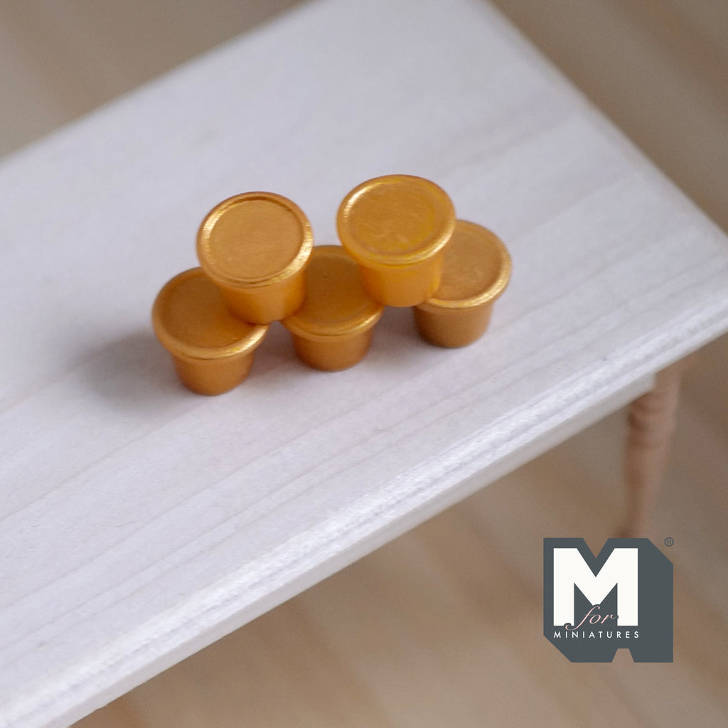1:12 Scale Miniature Ice Cream Cups with Lids, Set of 5, 3/8 inch tall, DIY Dollhouse Supply (gold)