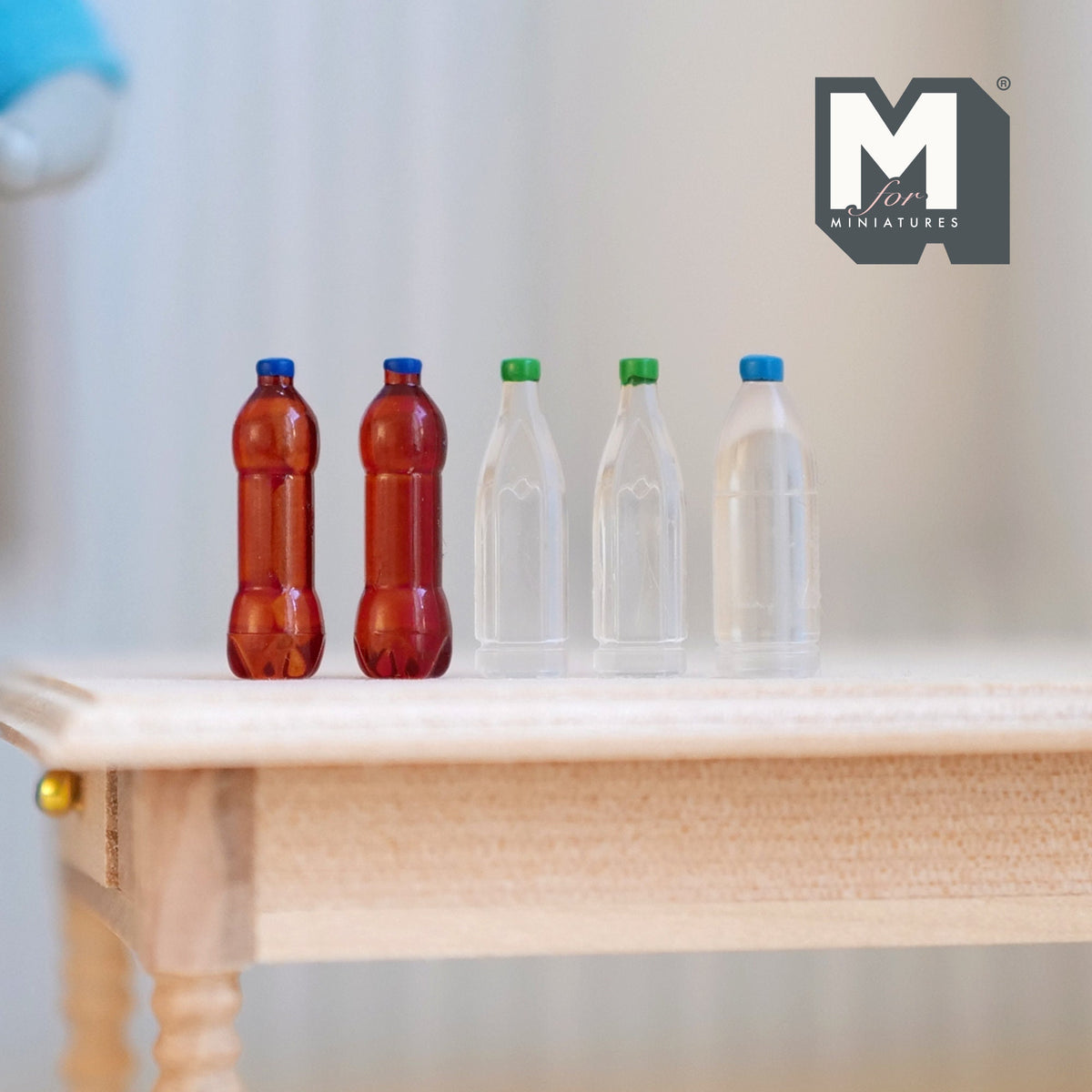 1:12 Scale Miniature Bottled Drinks, Set of 5, 13/16 inch tall, DIY Dollhouse Supply