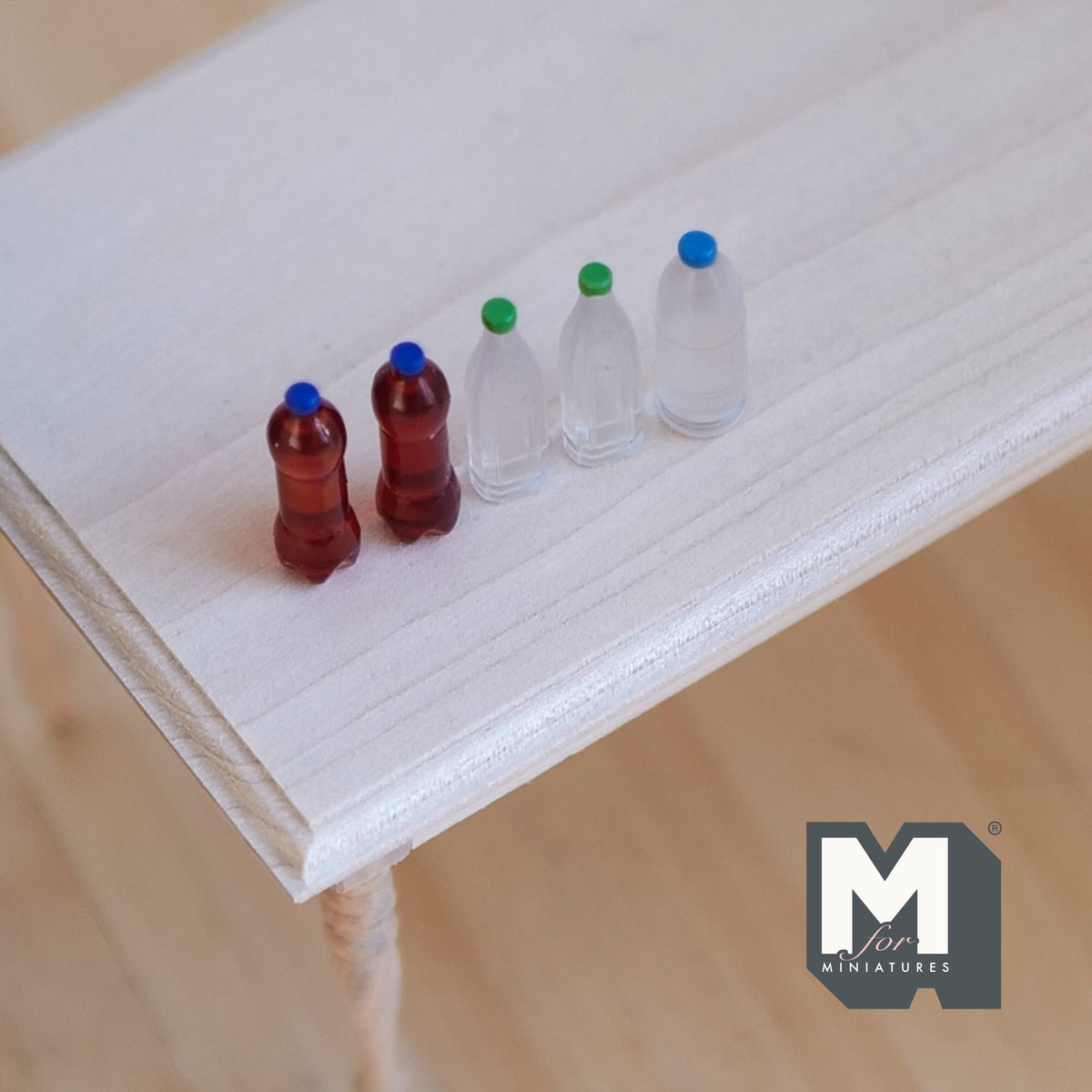 1:12 Scale Miniature Bottled Drinks, Set of 5, 13/16 inch tall, DIY Dollhouse Supply