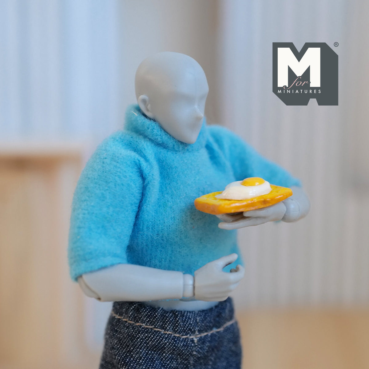 1:9 Scale Miniature Sunny Side Up Egg on Toast, 11/16 inch long, DIY Dollhouse Supply (non edible)