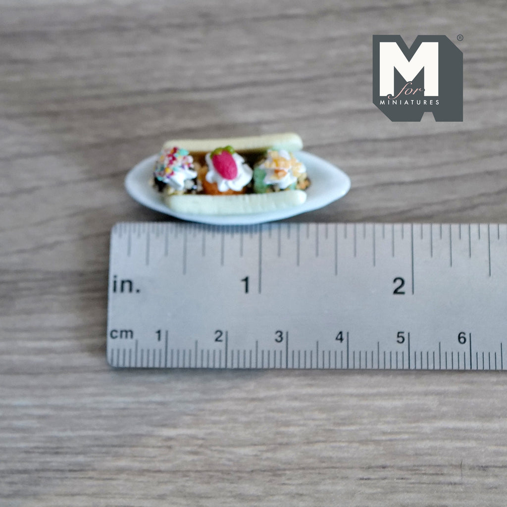 Dollhouse miniature Banana Split Ice Cream Sundae - H021