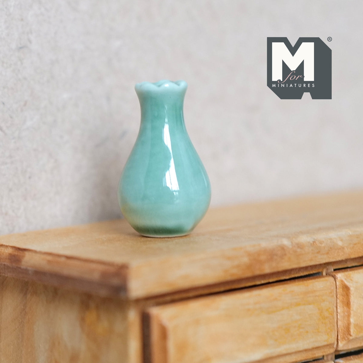 Dollhouse Fairy Garden Ceramic Vase 1:12 Scale Miniature Flower Pot 1-1/8 inch tall (green) - B087