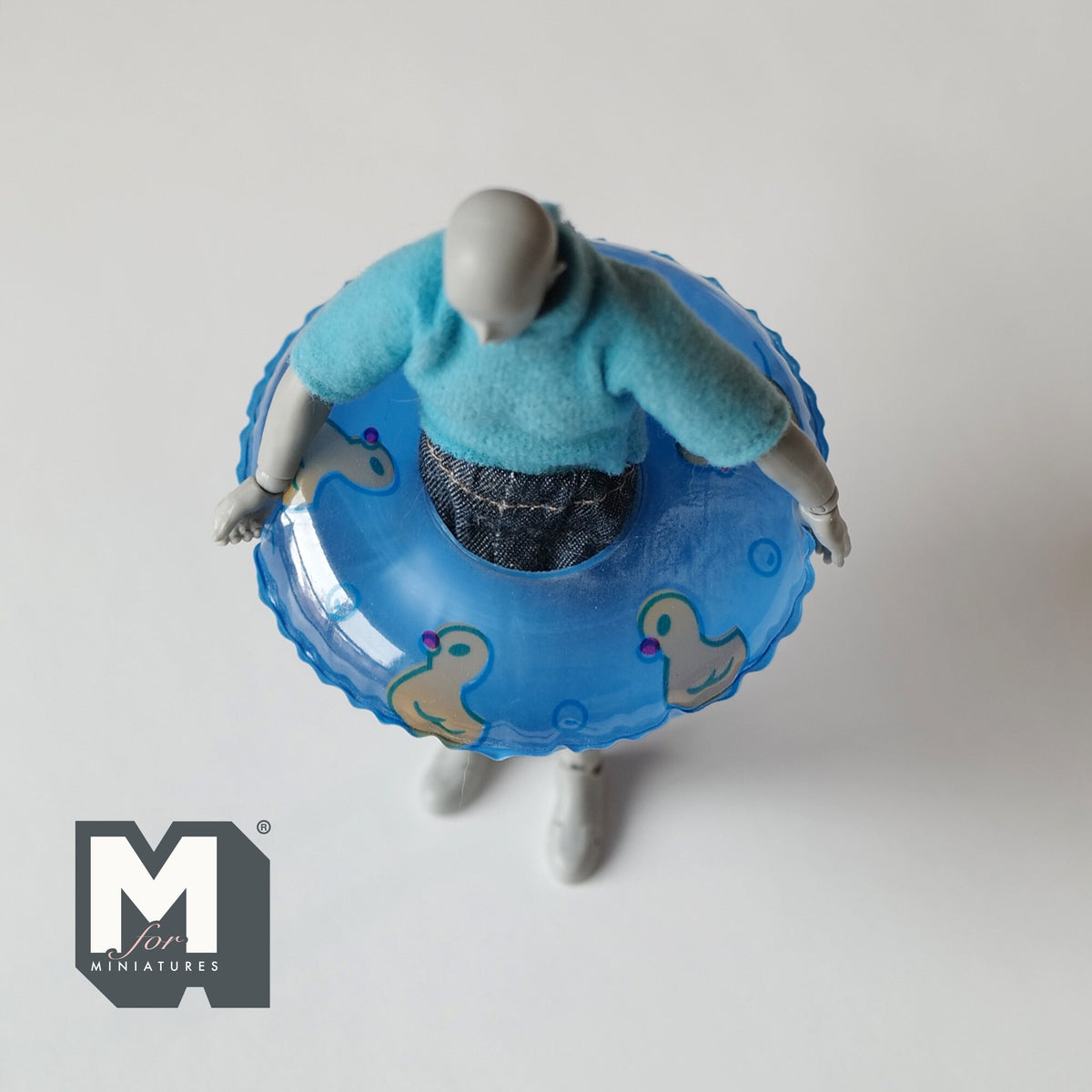 1:12 Scale Miniature Round Pool Float with Cartoon Print, 3-3/8 inch dia., DIY Dollhouse Supply (blue)
