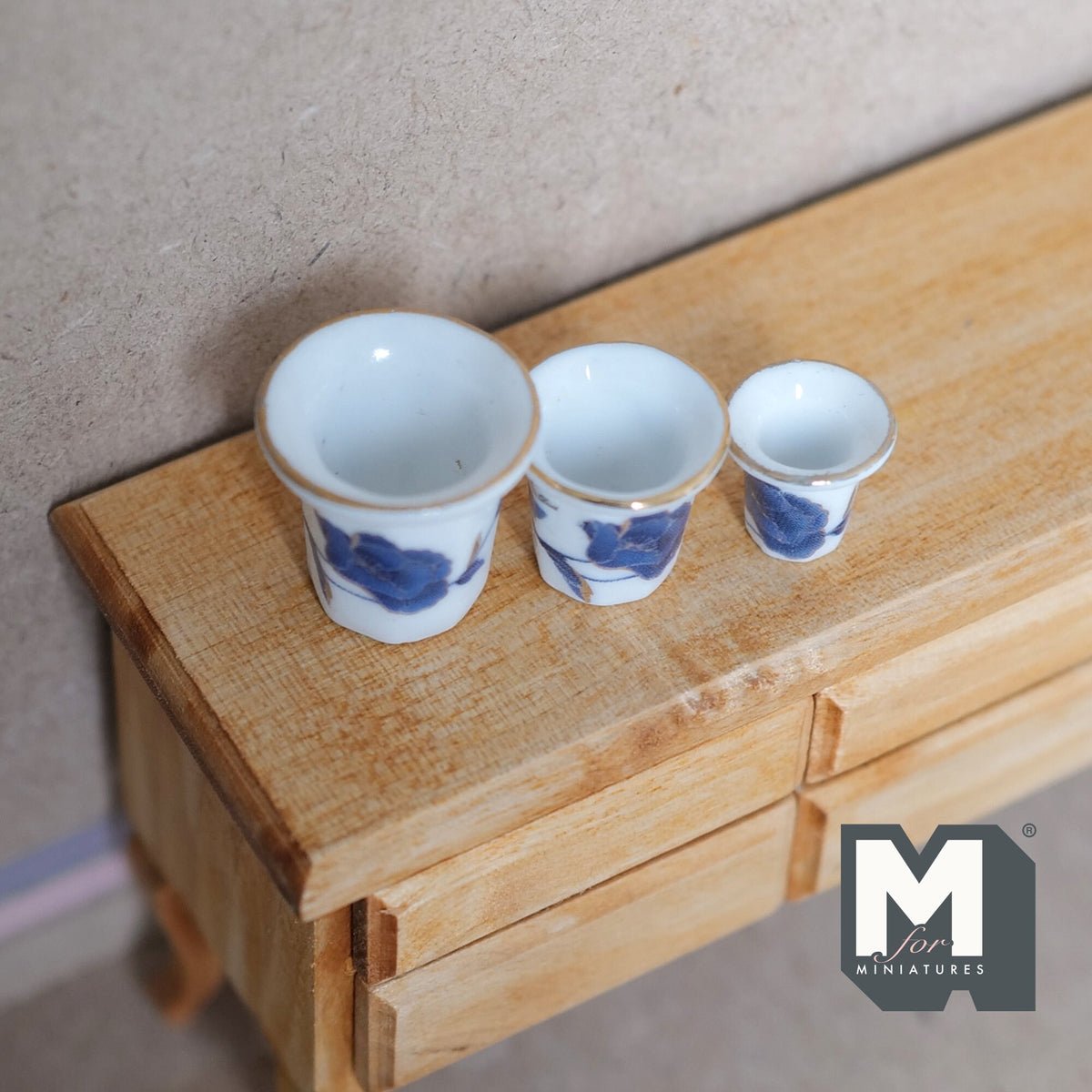 1:12 Scale Miniature Ceramic Flower Pots, Blue Floral Pattern, Set of 3, 7/8 inch tall, DIY Dollhouse Supply