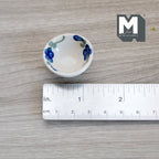 1/12スケール ミニチュア陶器製ボウル 花柄の縁取り 直径約3cm、DIYドールハウス用素材（ダークブルー）