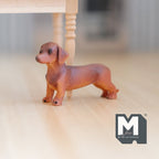 Maßstab 1:12 Miniatur-Dackelwelpe, stehend, 2-1/16 inch lang, DIY-Puppenhausbedarf (Gussharz) (braun)