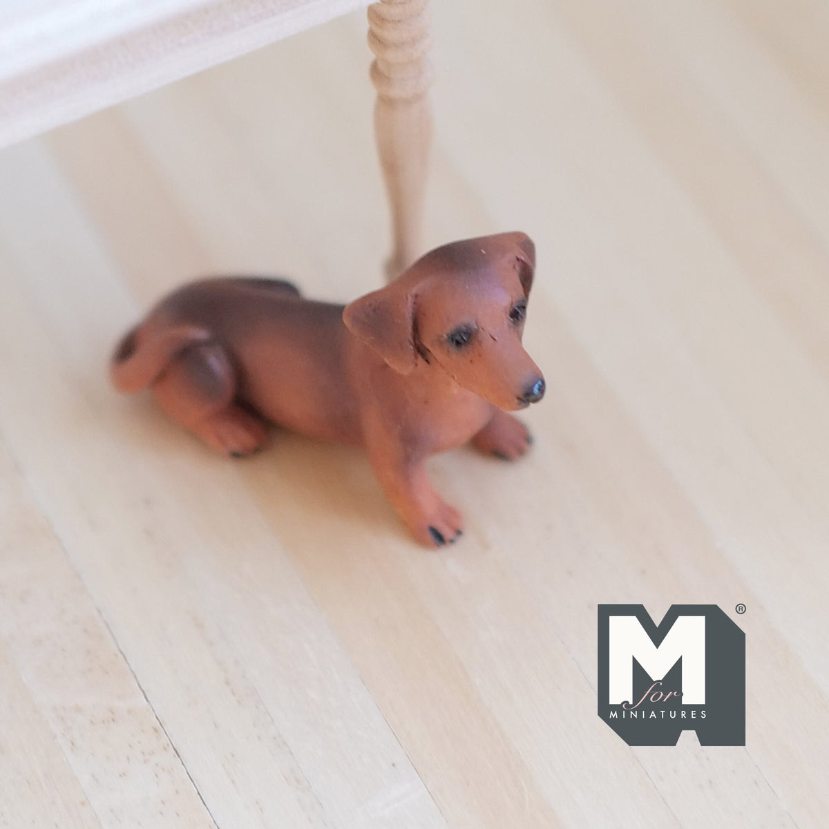 1:12 Scale Miniature Sitting Dachshund Dog, 1-7/8 inch long, DIY Dollhouse Supply (cast resin) (brown)