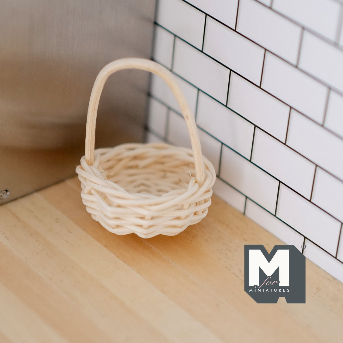 1:12 Scale Miniature Rope Basket with Handle, 1-3/16 inch dia., DIY Dollhouse Supply (beige)