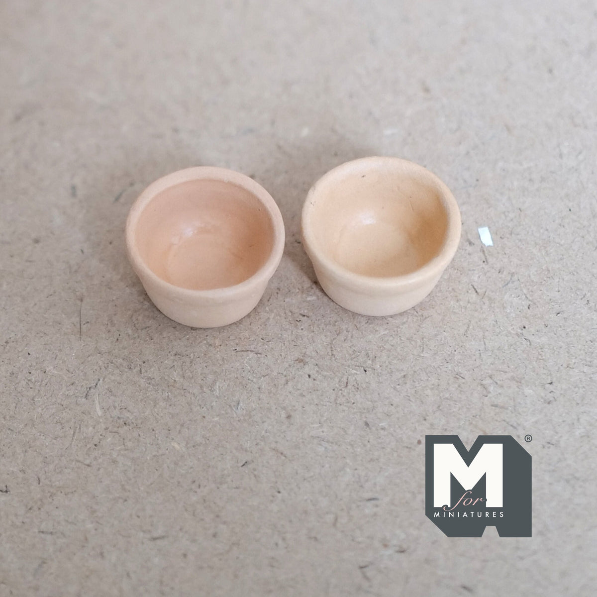 1:12 Scale Miniature Terracotta Flower Pots, Set of 2, 1/2 inch tall, DIY Dollhouse Supply (beige)