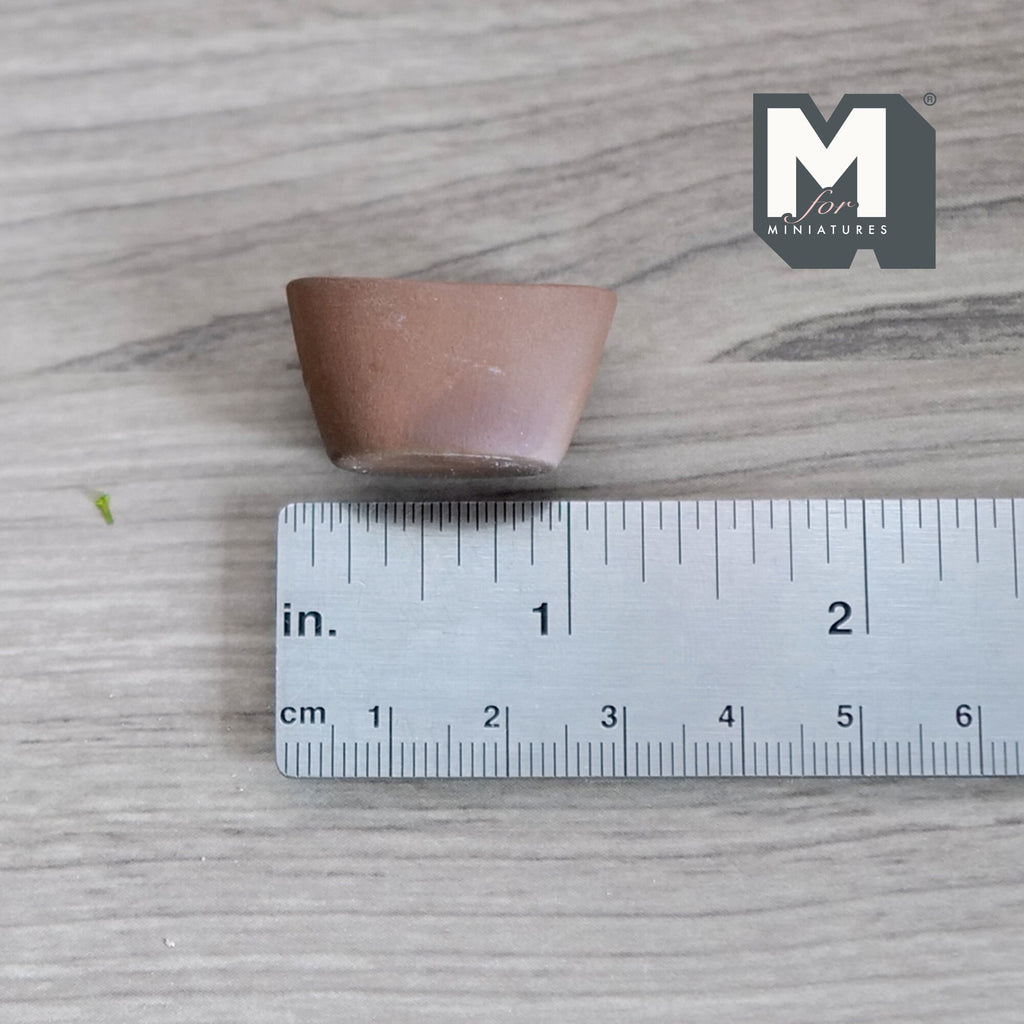 1:12 mittakaavan miniatyyri soikea saviruukku, 11/16 tuumaa korkea, tee-se-itse-nukkekotitarvike (ruskea)