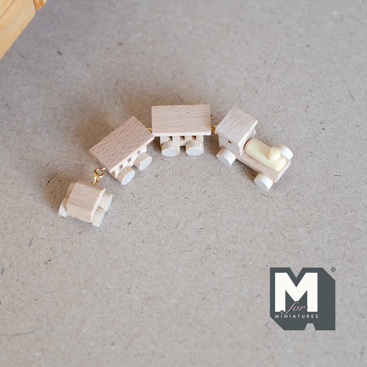 1:12 Scale Miniature Unpainted Wood Train, 4 Pieces, 3-9/16 inch long, DIY Dollhouse Supply