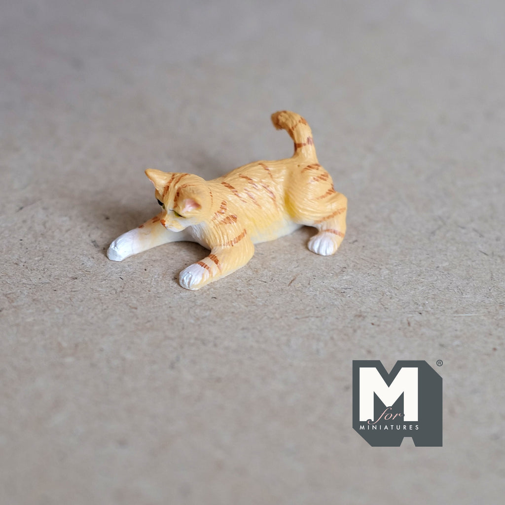 Miniature Playing Tabby Cat 1:12 Scale Animal (cast resin) - C034