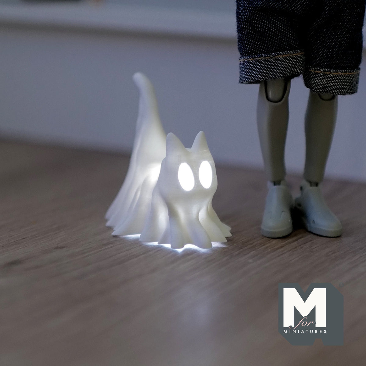 1:12 Scale Miniature Draped Ghost Cat, Halloween Decor, with Micro LED Lights, 1-5/8 inch tall, DIY Dollhouse Supply (white)