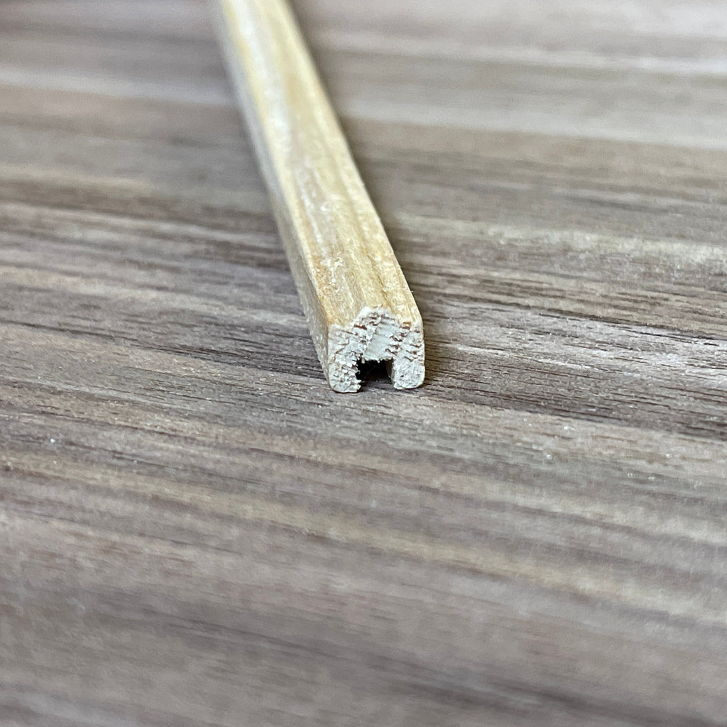 1:12 Scale Miniature Dollhouse Unpainted Rounded Top Handrail with Groove, 12 inch long