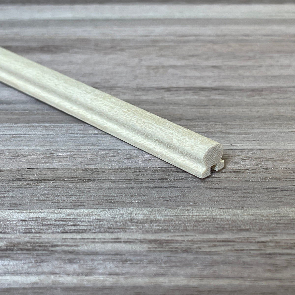 1:12 Scale Miniature Dollhouse Handrail with Groove, 18 inch long