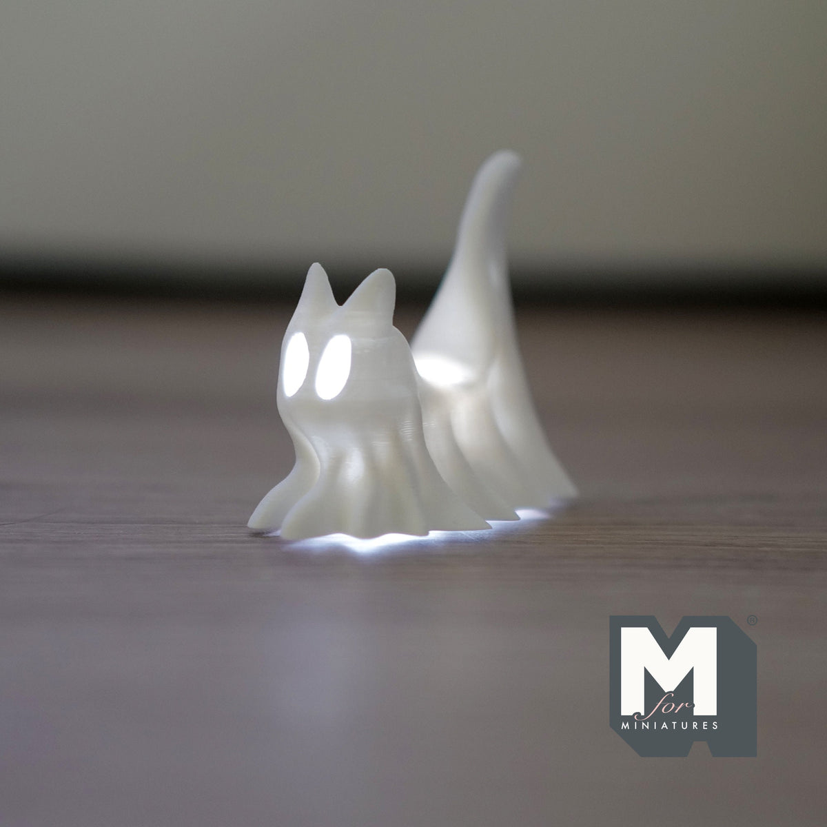 1:12 Scale Miniature Draped Ghost Cat, Halloween Decor, with Micro LED Lights, 1-5/8 inch tall, DIY Dollhouse Supply (white)