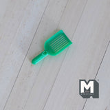 Miniature Cat Litter Scoop 1:12 Scale Dollhouse Litter Box Scoop 13/16 inch long (plastic) (green) -