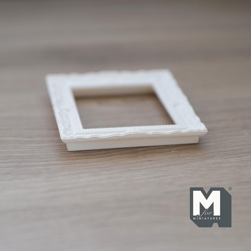 1:12 Scale Miniature Ornate Rectangular Picture Frame, 2-15/16 inch tall, DIY Dollhouse Supply (white)