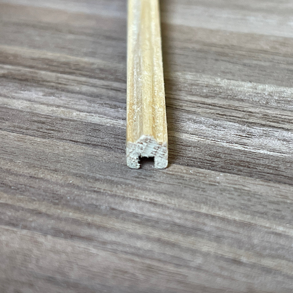 1:12 Scale Miniature Dollhouse Unpainted Rounded Top Handrail with Groove, 12 inch long