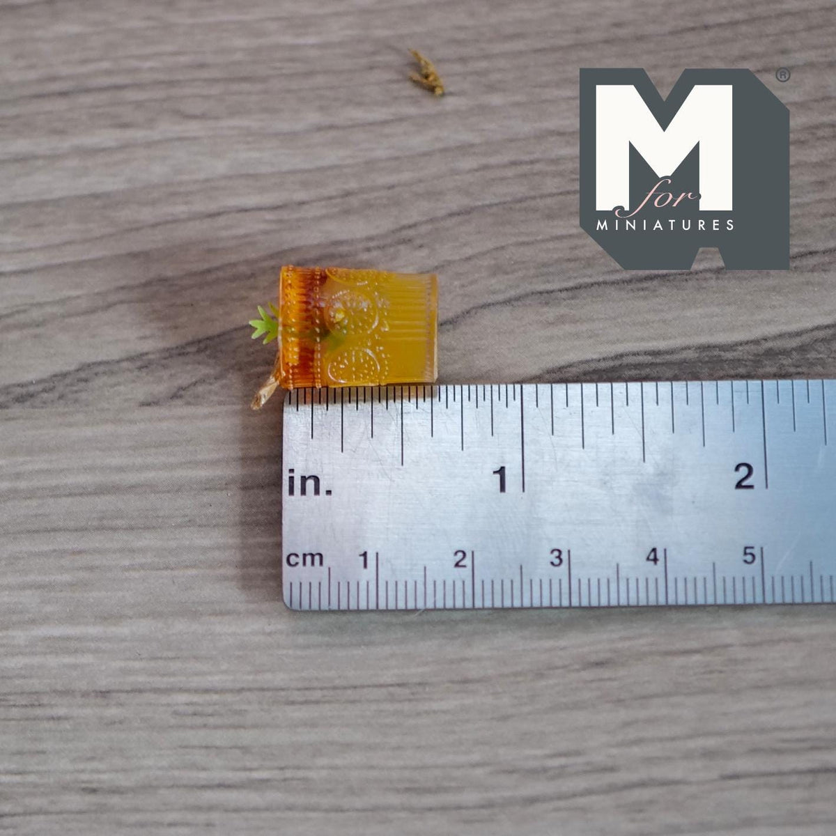 1:12 Scale Miniature Fruit Punch in Glass with Ice, 1/2 inch dia., DIY Dollhouse Supply (large) (non edible)