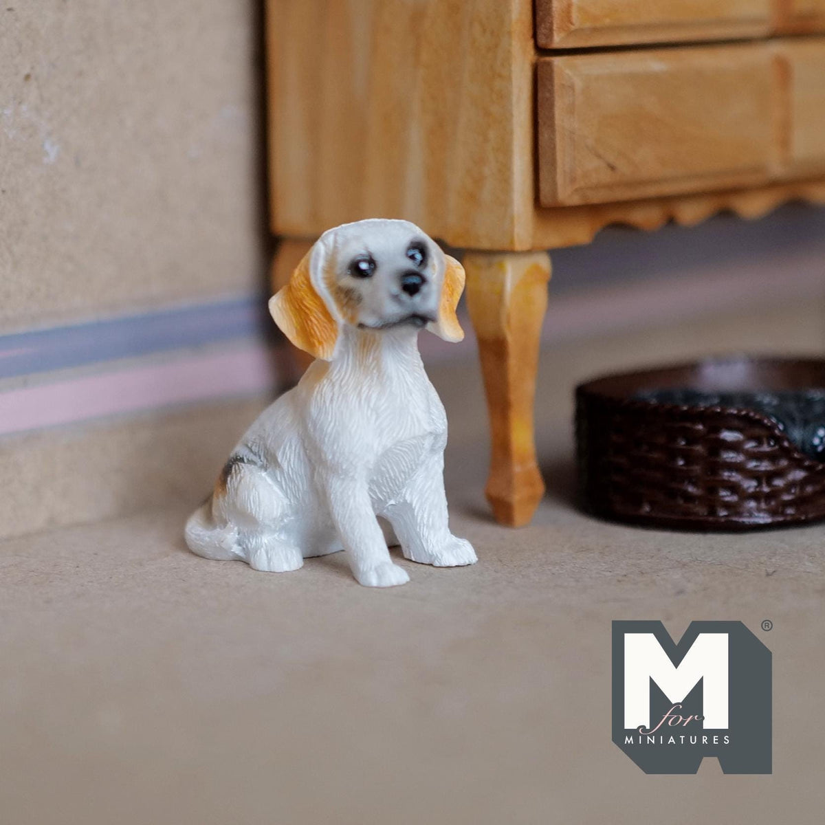 1:12 Scale Miniature Sitting Beagle Puppy, 1-9/16 inch tall, DIY Dollhouse Supply (cast resin) (white and tan)