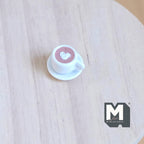 Tasse de chocolat chaud miniature à l'échelle 1:12 avec crème en forme de cœur et soucoupe, 8 mm de hauteur, fourniture pour maison de poupée DIY